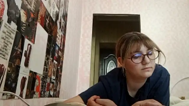 JanineThielman's Live XXX Chat