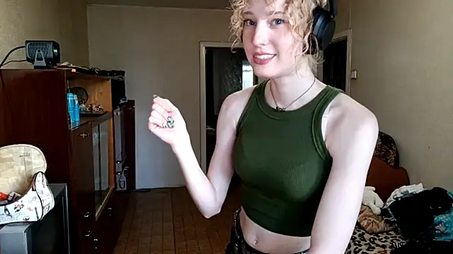 CuteLittleAngel's Live XXX Chat