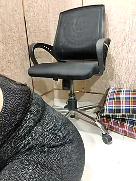 BuxomCutie webkamerás műsora