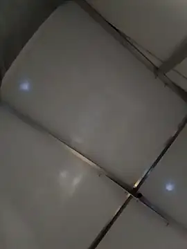 brazybooty92n Live XXX chat