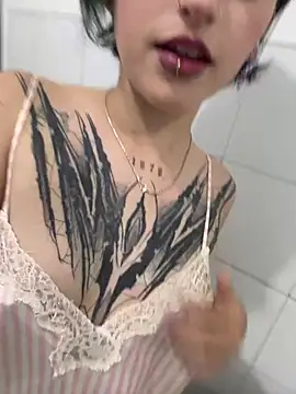 Chat XXX en directo de elektra_rouse