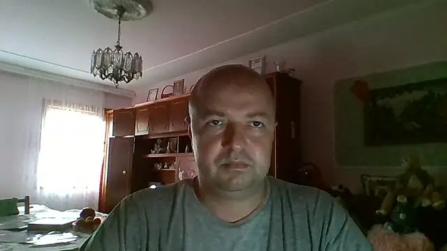 Webkamerová show Luceriusbigass