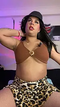 bywanda's Live XXX Chat