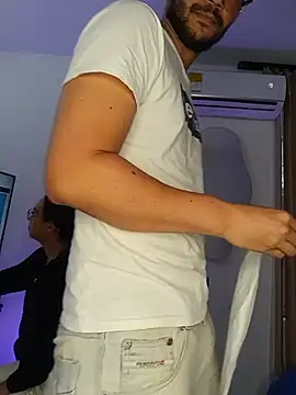 צ'אט XXX בשידור חי של ritzabeth_daniel