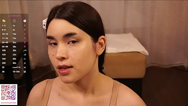 Živý XXX chat LucyPascal