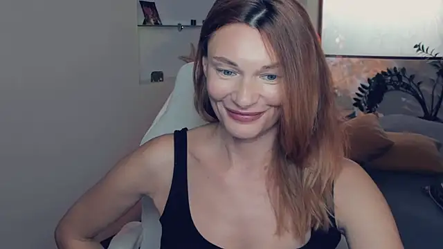 MistyBarnes Adlı Modelin Canlı XXX Sohbeti