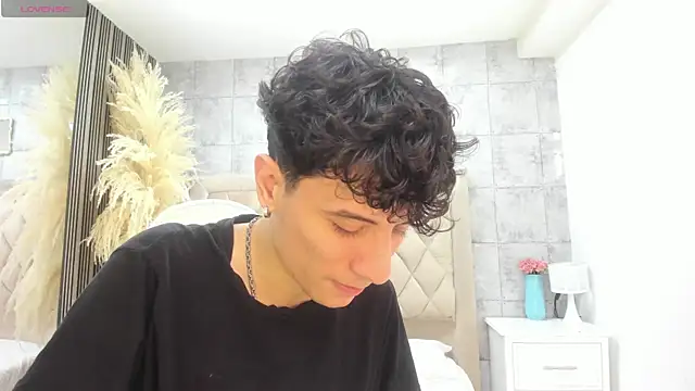 Chat XXX en directo de Angel_St1