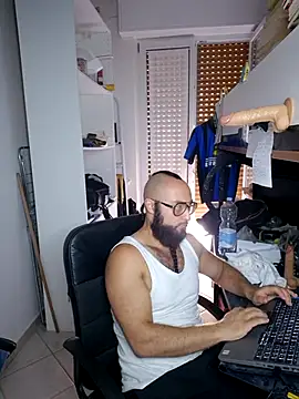 BeppeRagnar live XXX chat