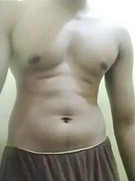 Pokazy przed kamerką – Mr_hottie_21