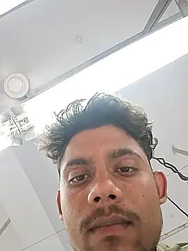 ProperCoach18's Live XXX Chat