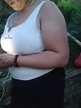 Sofia-fuck Adlı Modelin Canlı XXX Sohbeti