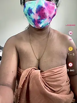 ArathyNambyarMallu's Live XXX Chat
