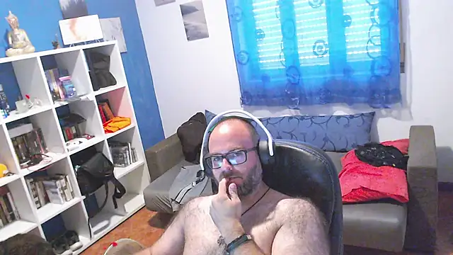 Chat +18 de ravingr4d4 ao vivo