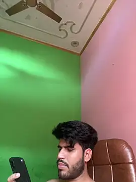 Živý XXX chat BIGGGGGBOYYYYY