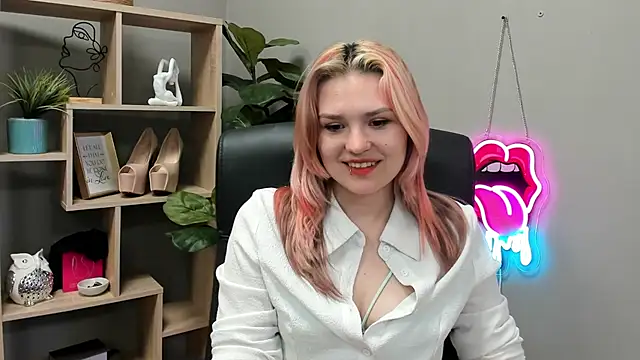 Chat +18 de SweetLilyxo ao vivo