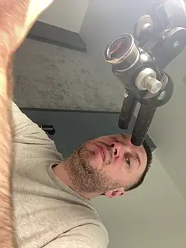 DorianJeday live XXX chat