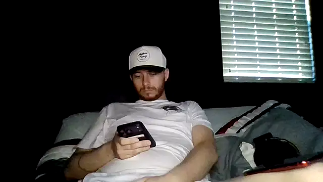 Chat XXX en directo de Mikecloudyhawk