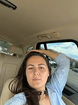 BrunetteNymph live XXX chat