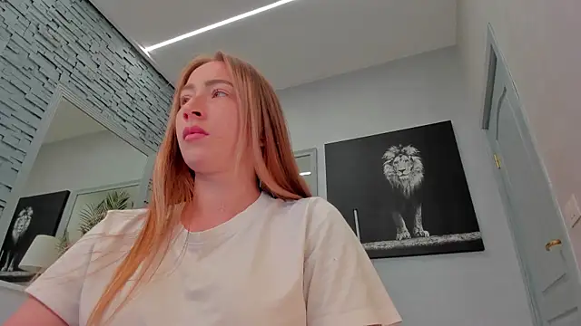 Reina_Cummings élő XXX-chatje