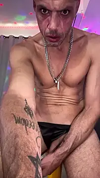 Chatroom XXX en direct de MISTER_HIGH