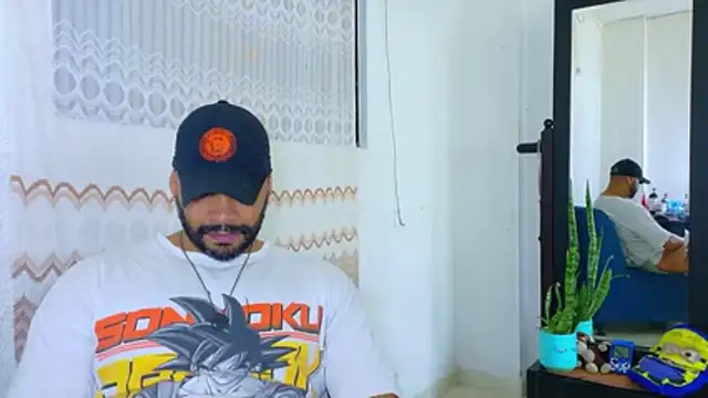 Chat +18 de musclehetero ao vivo