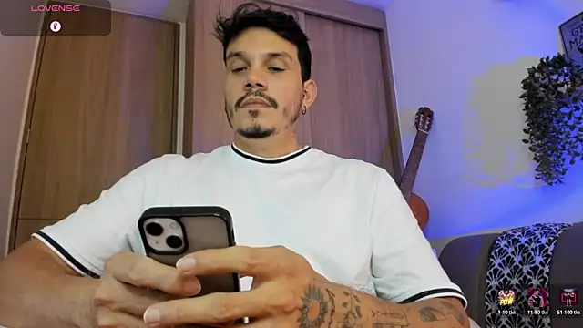 alejandro_stark – Live XXX-chat