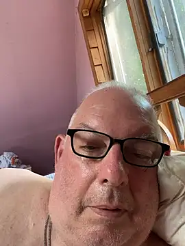 CharlieWeaver22n Live XXX chat