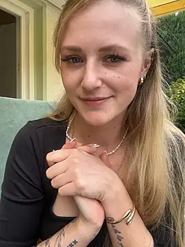 XXX chat uživo modela godspot_
