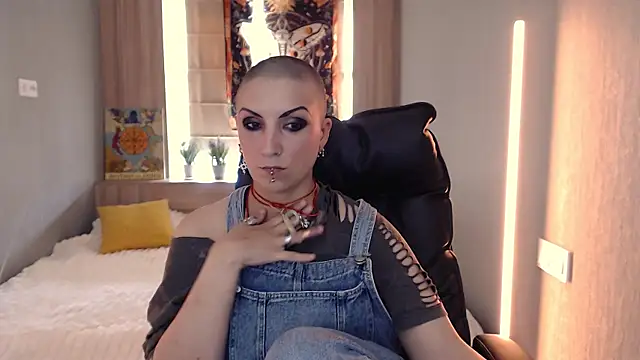 Sweet-n-Strong Adlı Modelin Canlı XXX Sohbeti