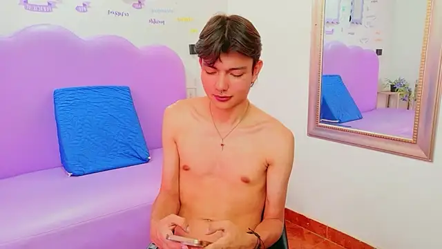Liamdelrey Live XXX-Chat