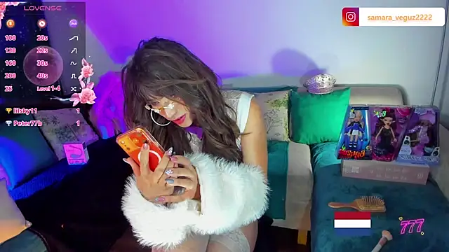 samara_veguz222's Live XXX Chat