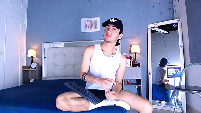 Chat +18 de Feiccer_Castquer ao vivo