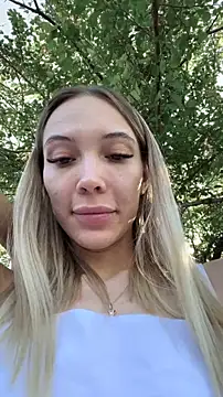 XXX chat uživo modela -HollyWay-