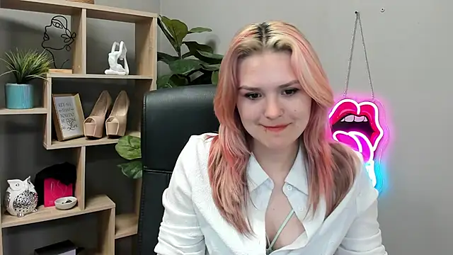 Chatroom XXX en direct de SweetLilyxo