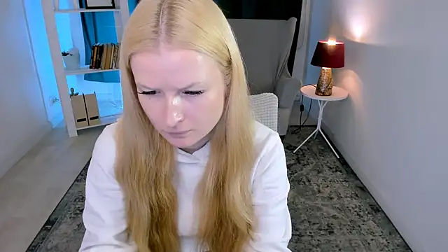 Chat XXX en directo de Laly_Peach