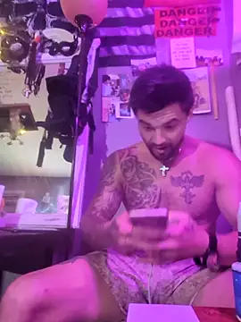 Chatroom XXX en direct de CaptHook931