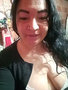 Chat XXX en directo de isis_milove