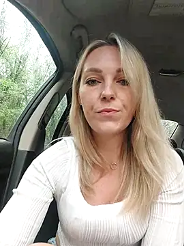 Chatroom XXX en direct de Yourblonde_69