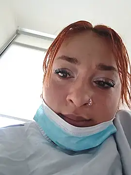 Chat +18 de Mariana-94 ao vivo