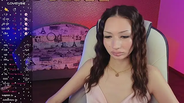 Athenatrend live XXX chat