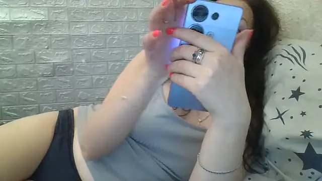 Chat XXX ao vivo de DanaNeon
