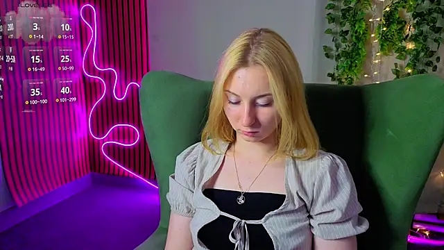 RosalieHandley's Live XXX Chat