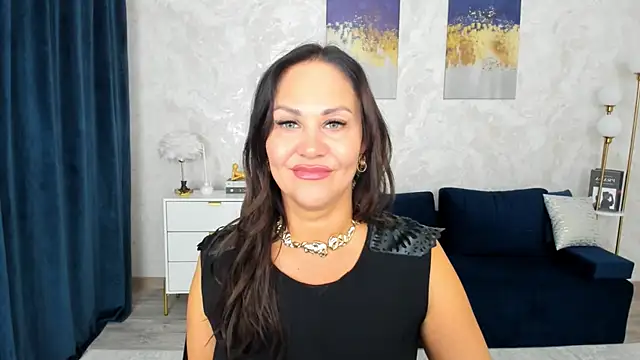 MilaUrban Live XXX-Chat