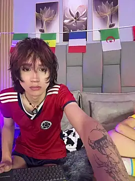 Mika_love_milo: вебкам-шоу