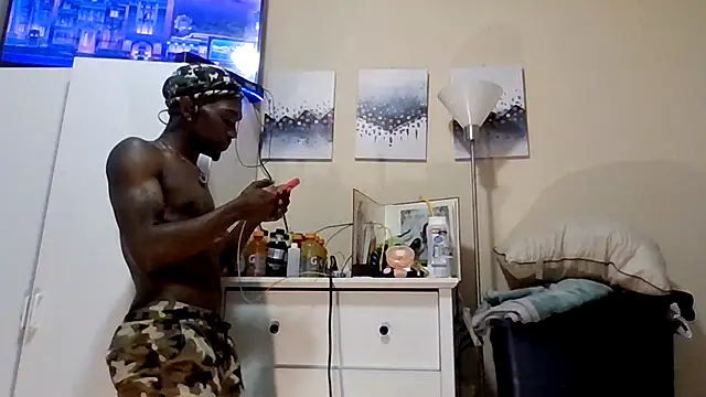 Czat XXX na żywo – Shawtyblaque21