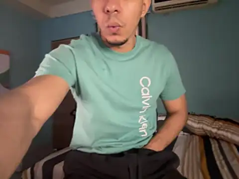 Im_steven Live XXX Chat