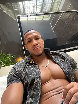 LoganVarela live XXX chat