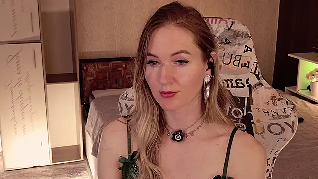 Hello_Lisha's Live XXX Chat