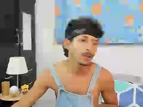 Carlos_Steven's Live XXX Chat