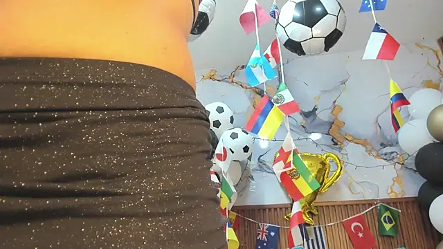 Chat +18 de Holly_22 ao vivo